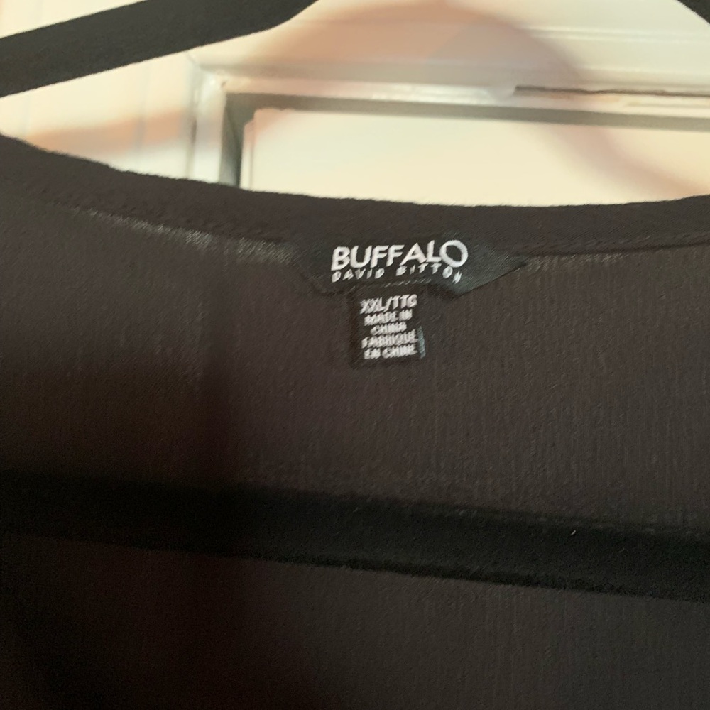 Cute pullover blouse - Picture 2 of 3